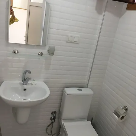 Miss Karya Отель